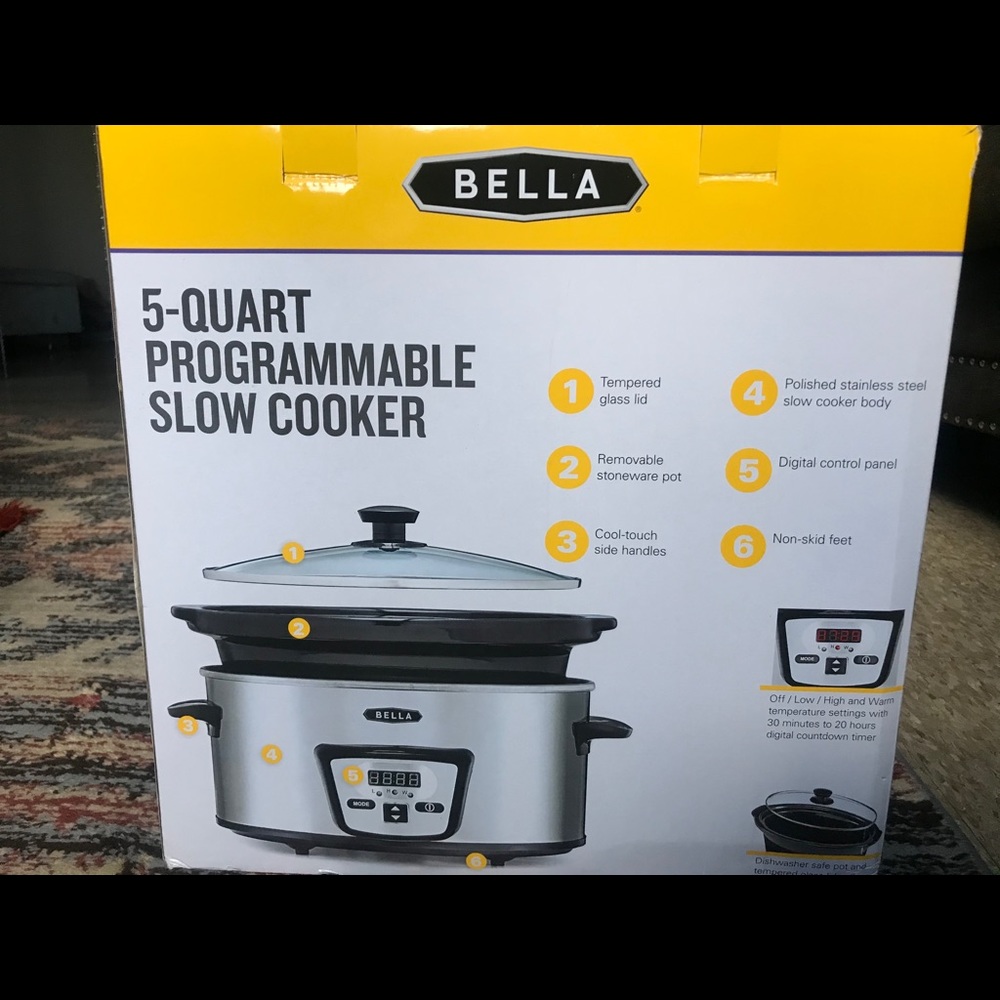 Slow cooker